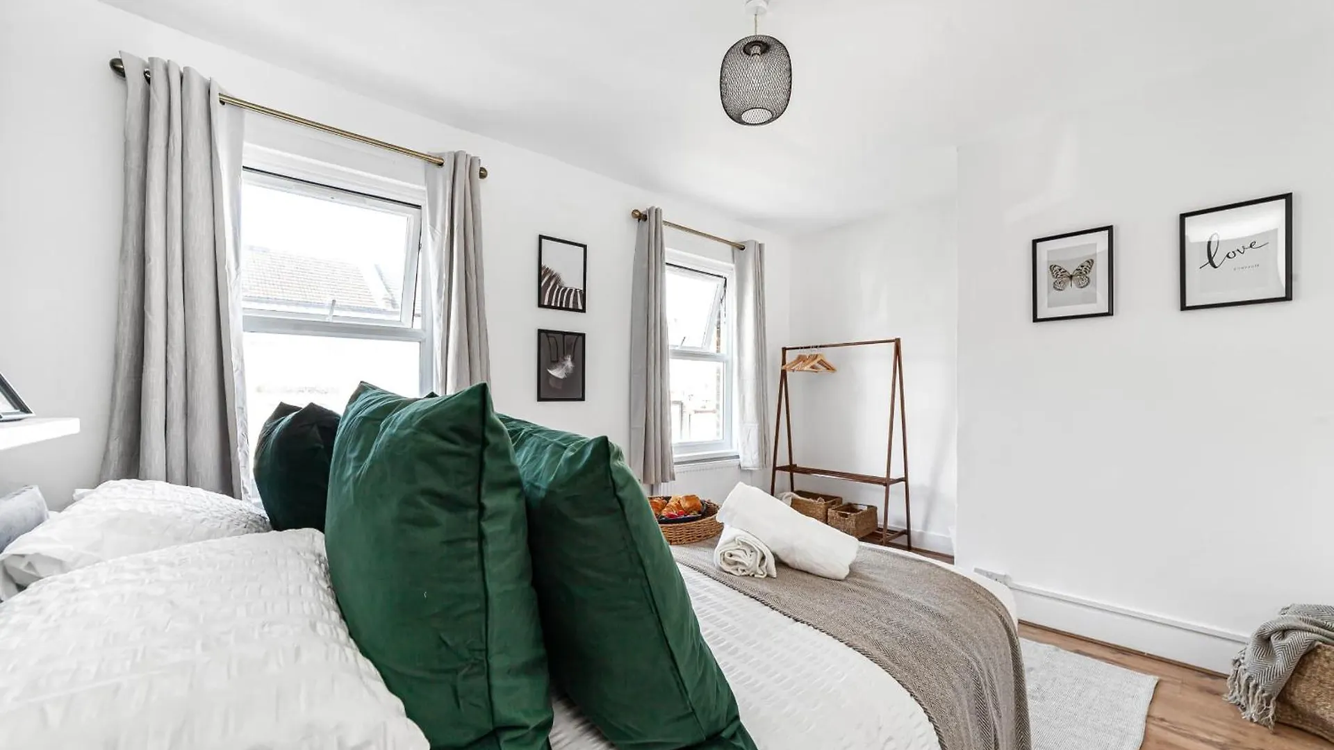 Riverdale Residence 4 Beds Plumstead  0*, Plumstead (Greater London)