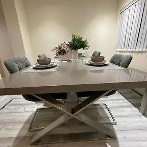 Big 3 Bedroom London House With 2 Bathroom Plumstead (Greater London)